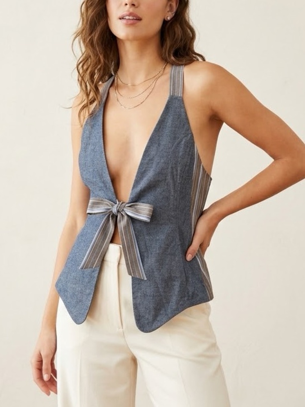 Vintage Y2K Delia’s Women’s Linen Blend Tie Front Stripe Denim Style Vest Top M